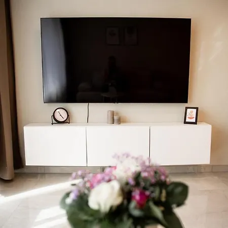 Apartment Stylisches Apartment, Naehe Mb Werk, Ausstattung, Zentral Und Sonnig Sindelfingen