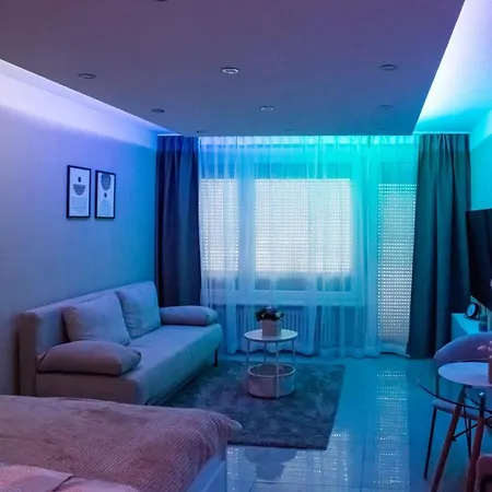 Appartement Stylisches Apartment, Naehe Mb Werk, Ausstattung, Zentral Und Sonnig