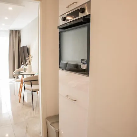 Stylisches Apartment, Naehe Mb Werk, Ausstattung, Zentral Und Sonnig * Sindelfingen