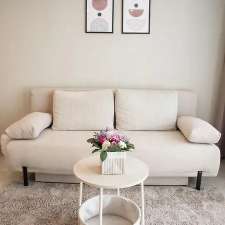 Appartement Stylisches Apartment, Naehe Mb Werk, Ausstattung, Zentral Und Sonnig *